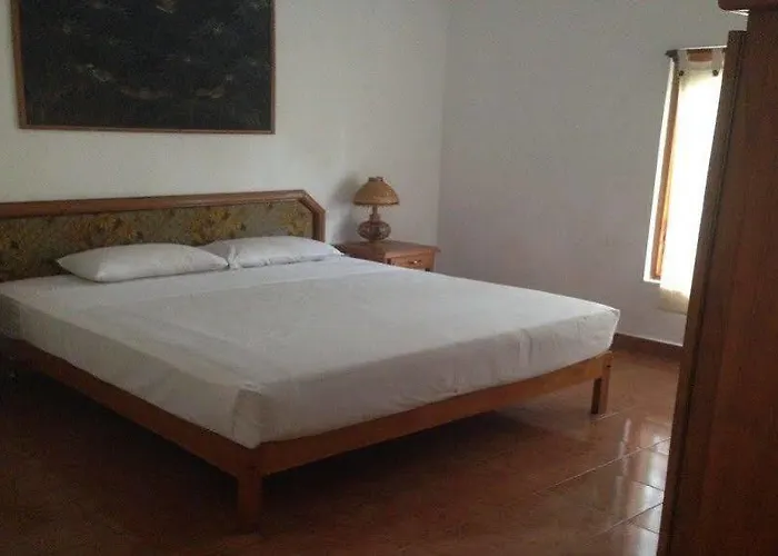 Otel Brits 4*