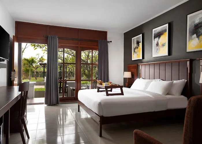 Otel Brits 4*